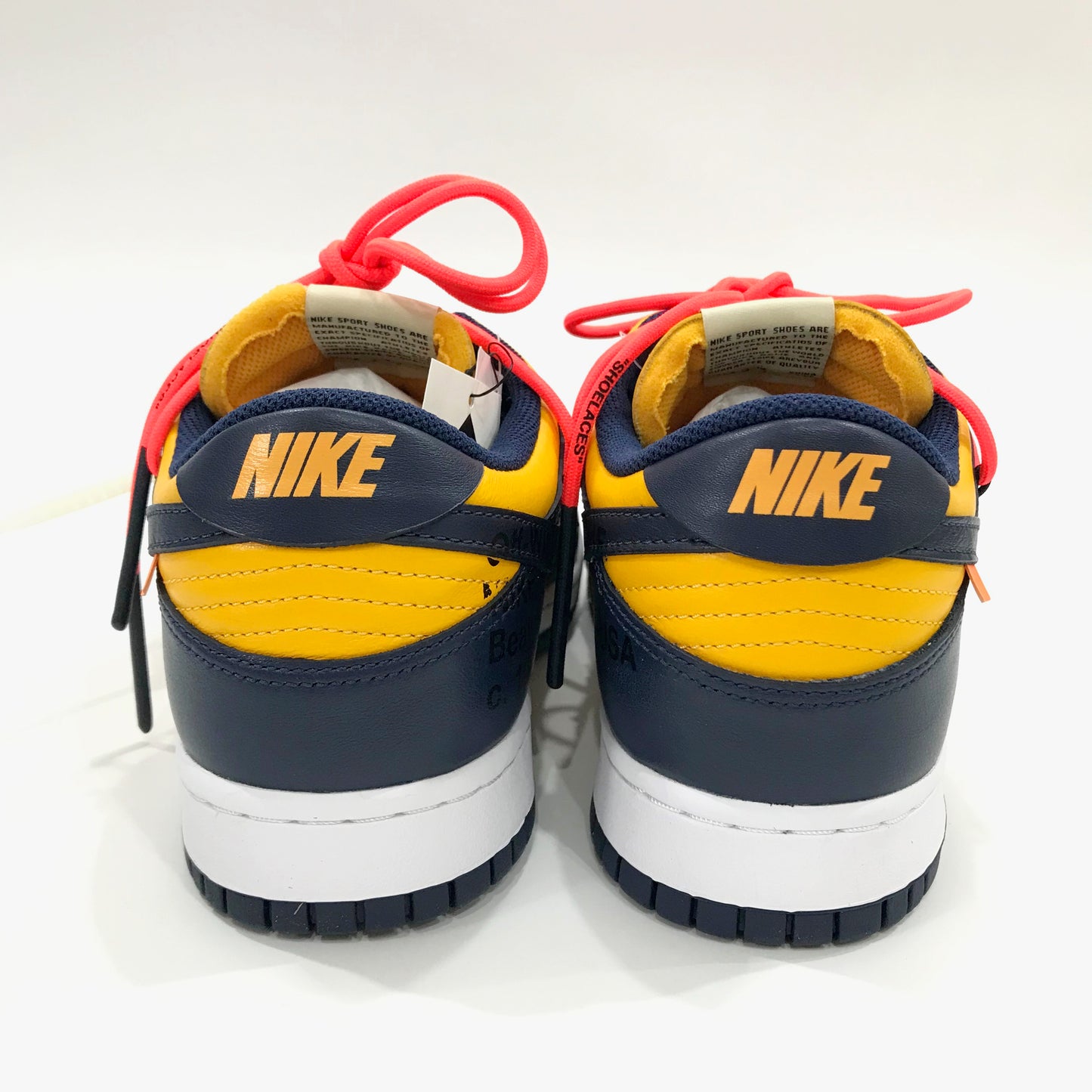 Off-White x Nike Dunk Low 'University Gold' - US9