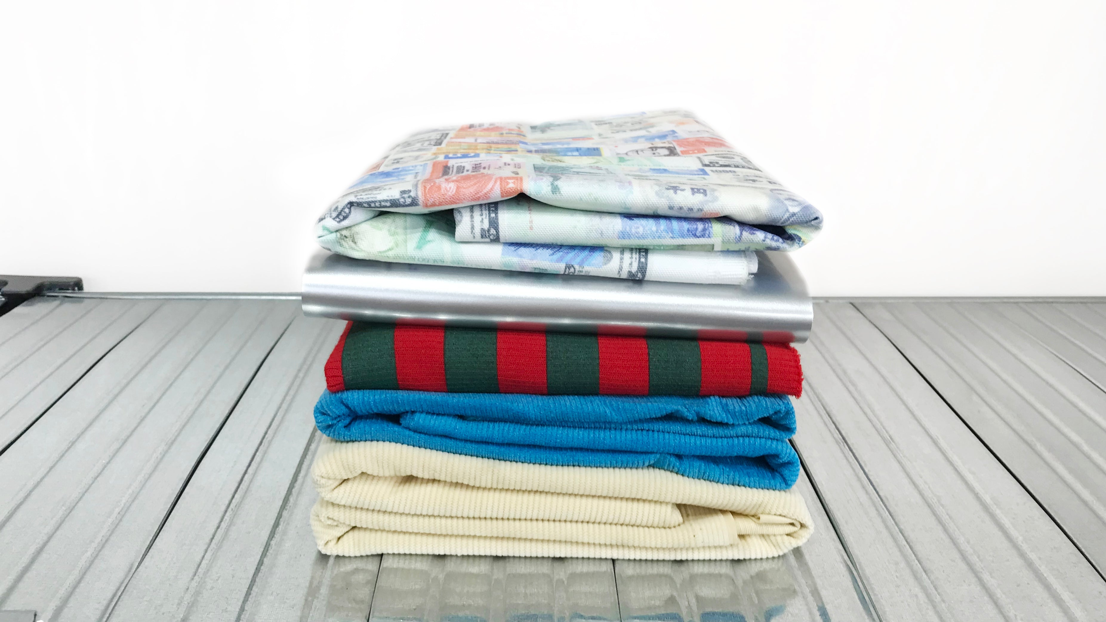 Material – kicksatelier