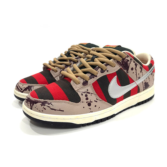 Lazy Freddy Dunk Low Custom - US11